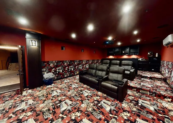 Greenbrier Theater - Az *