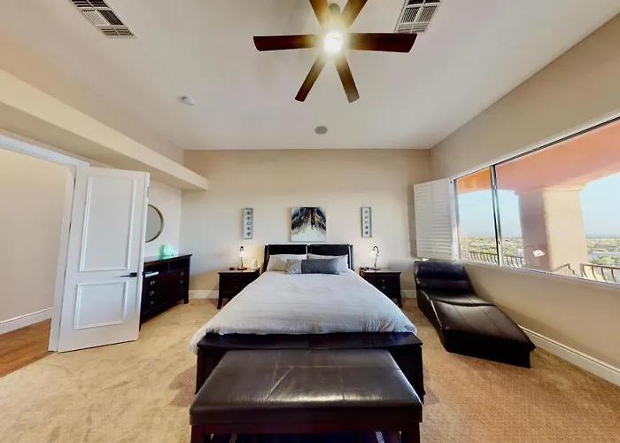 Greenbrier Theater - Az Holiday home *